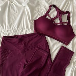 Victoria’s Secret sports matching set